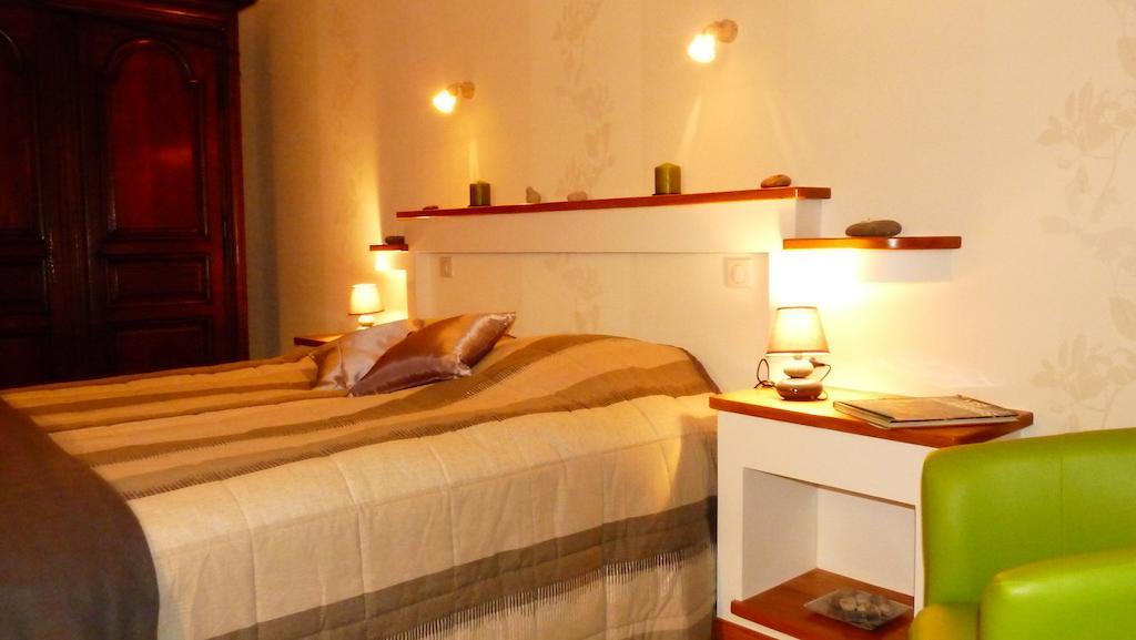 A L'Ancienne Grange - Chambres D'Hotes Fontaine  Bilik gambar